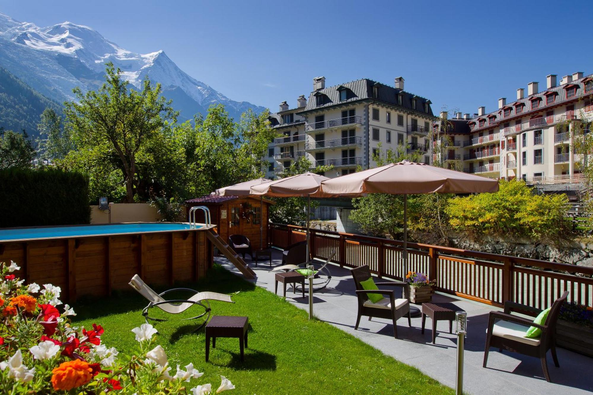 Les Gourmets - Chalet Hotel Chamonix Eksteriør billede